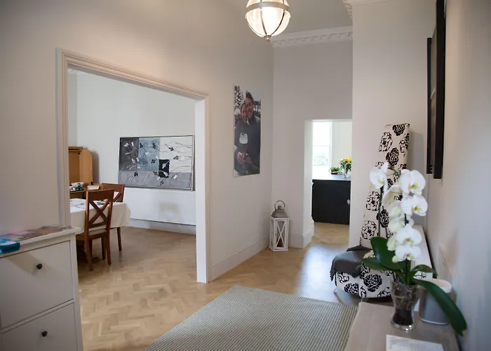 Loder House Bed & Breakfast Salisbury